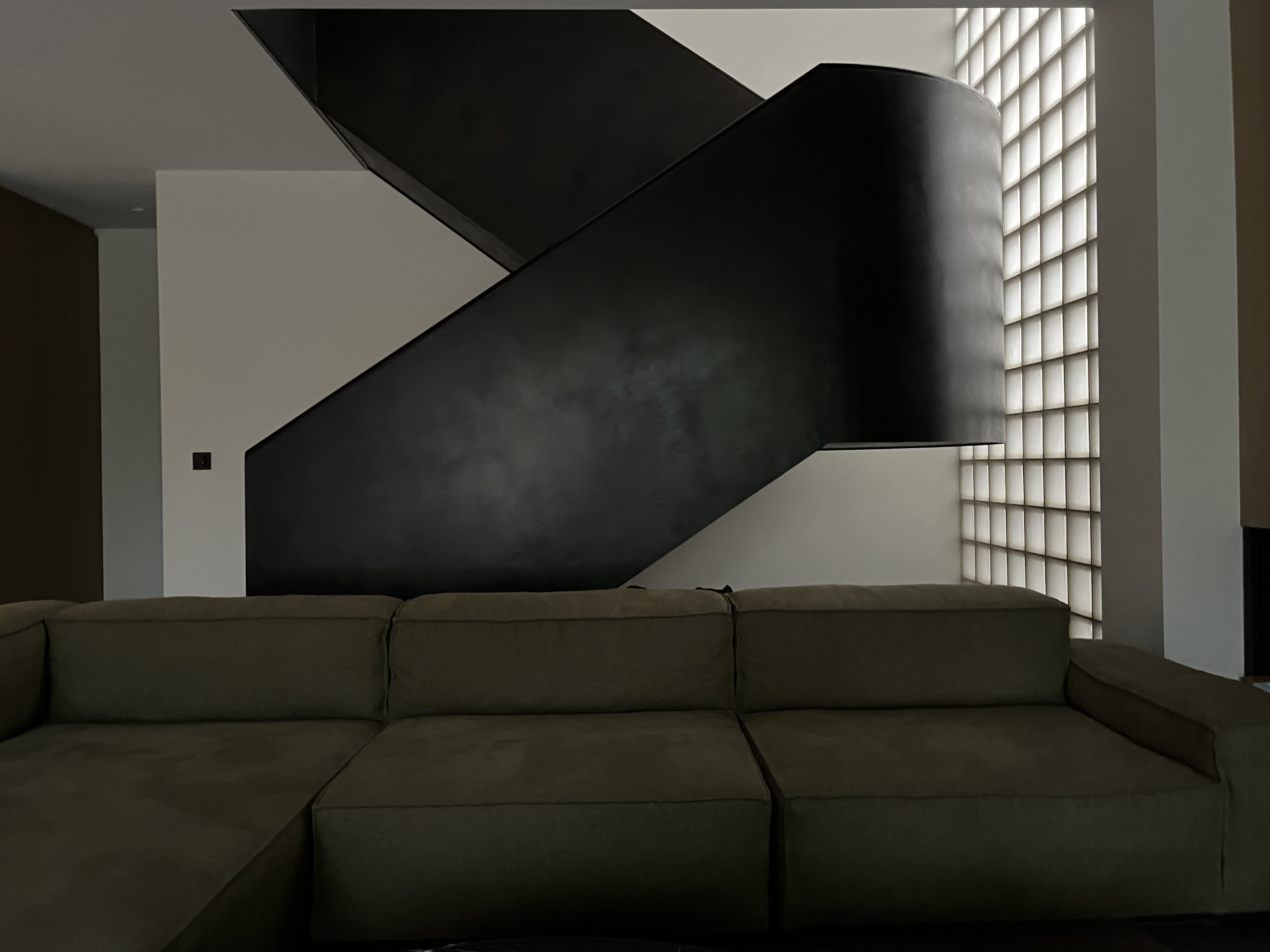 Bespoke solid-steel staircase - finished photograph 8